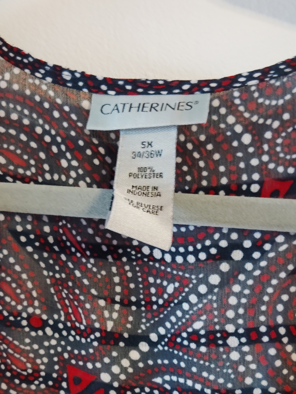 Catherines Navy, Red & White Sheer Printed Kimono - Picture 2 of 5